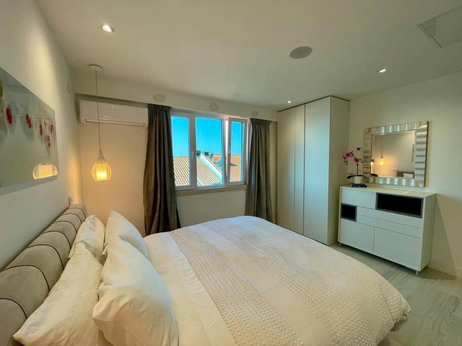 Modern 2Bdrm Apt Luxeview4- Seaview ドゥブロブニク エクステリア 写真